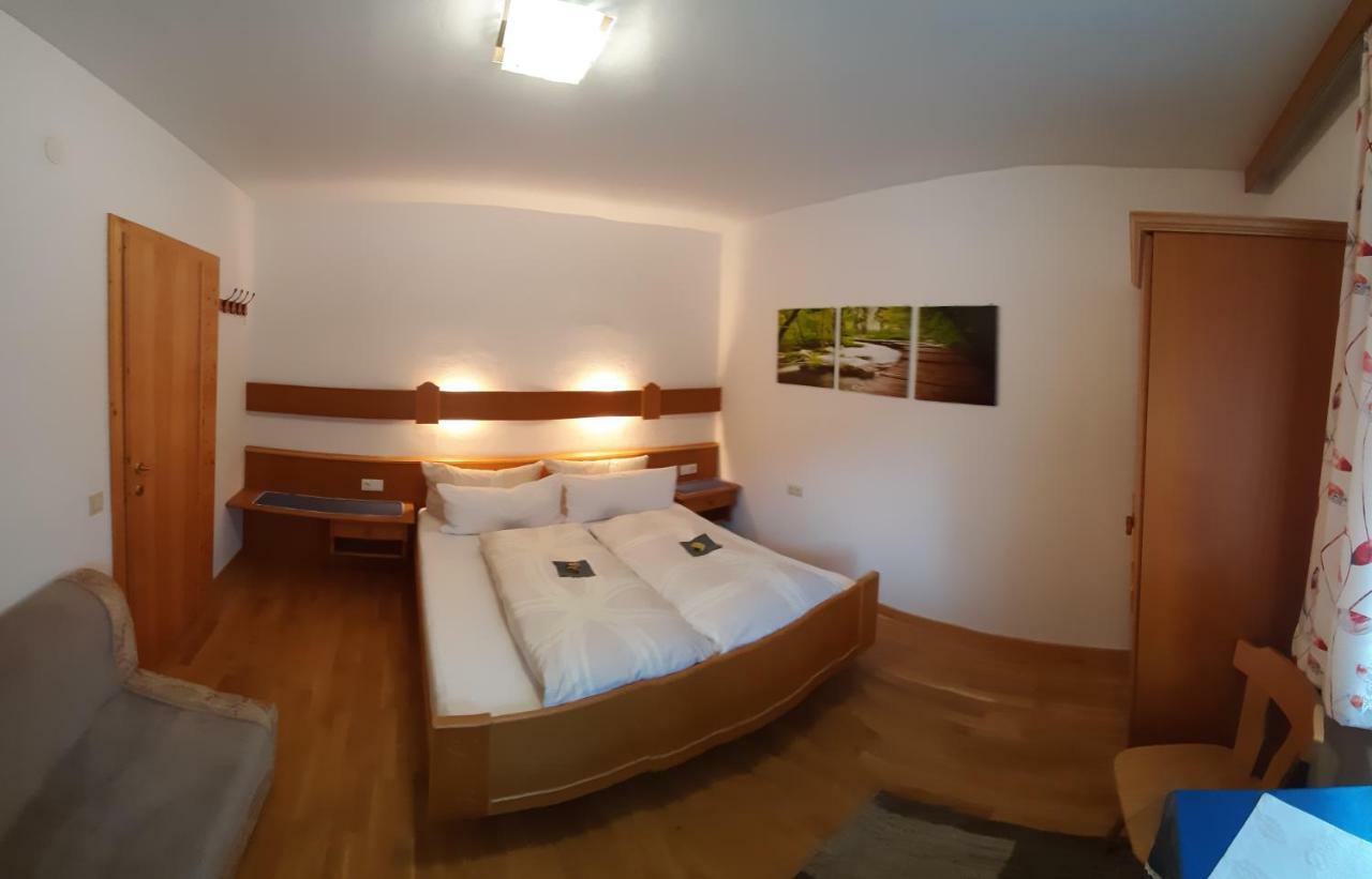 Ferienwohnung Christina Gundolf Wenns Exterior foto